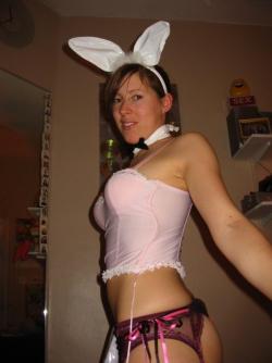 Bunnygirl in lingerie and stockings 15/28