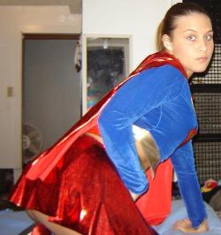 Dresses up in a supergirl outfit and masturbation 11/22