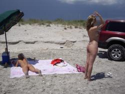 Pikotop - very nice girls naked at beach 71/85