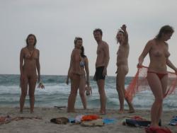 Russian and ukrainian girls on beach kazantip 9/116