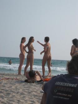 Russian and ukrainian girls on beach kazantip 11/116