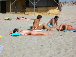 Russian and ukrainian girls on beach kazantip 14/116