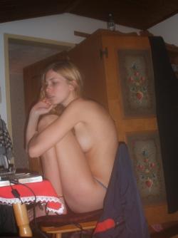 Pikotop - sweet german amateur teen girl nude phot 37/43