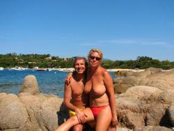 Pikotop - topless top girls at beach 12/50
