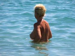 Pikotop - topless top girls at beach 6/50