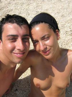 Pikotop - topless top girls at beach 31/50