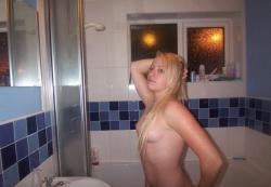 Hot blonde teenslut 64/65