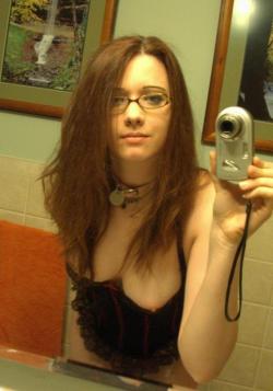 Sweet amateur teen takes selfpics 3/15