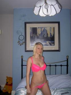 Sexy blonde amateur teen poses 5/46