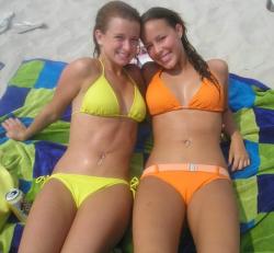 Beach bikini cameltoe 6 (amateur) 12/15