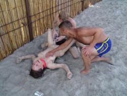 Couple fucking at nude beach 8/14