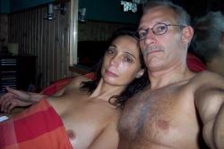 Pareja adulta casera  55/135