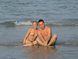 Topless girls and sand (romanian beaches) 001 36/168
