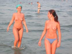 Topless girls and sand (romanian beaches) 001 108/168