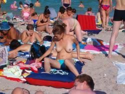Topless girls and sand (romanian beaches) 001 146/168