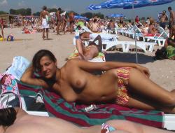 Topless girls and sand (romanian beaches) 001 164/168