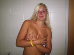 Blonde cutie teen posing (28 pics)