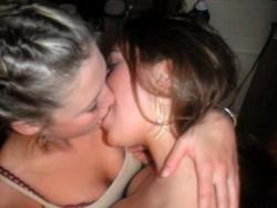 Amateur lesbian kisses 03 2/143