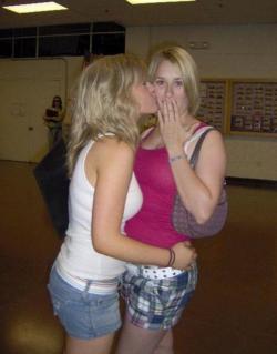 Amateur lesbian kisses 03 35/143