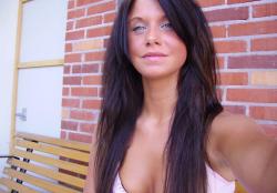 Amateur sweet teen 15/64