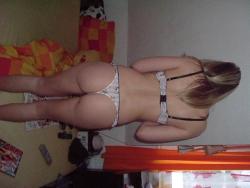 Amateur nice blonde 72/90