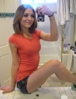 Teen selfpics 1/48