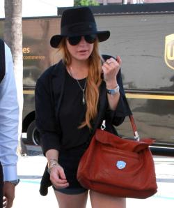 Lindsay lohan braless  41/65