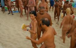 Praia nudista 40/45
