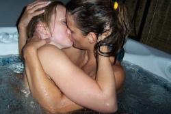 Lesbians in a hot tub 14/27