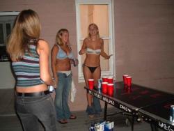 Beer pong,strip pong 14/22