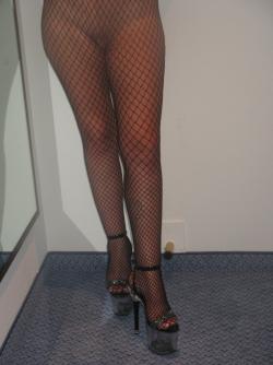 Fishnets an high heels  36/67