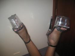 Fishnets an high heels  65/67