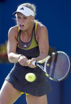 Caroline wozniacki  75/135