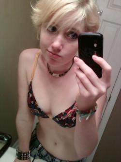 Blonde teen selfpics 39/53