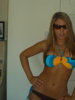Sexy blonde teen selfshot  56/129