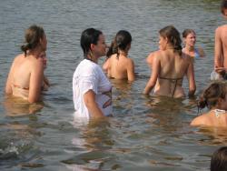 Funny girls on lake in wet shirts 28/33