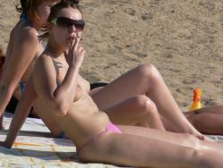 Spying on topless russian beach hottie (un)aware   17/32