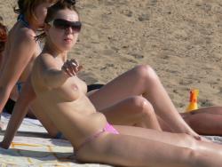 Spying on topless russian beach hottie (un)aware   20/32