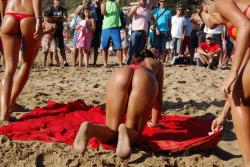 Red bikini shooting on the beach 16/20