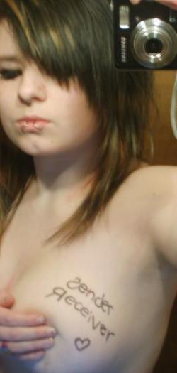 Emo with big boobs and masturbation self pics 32/32