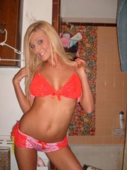 Super sexy blonde teen 18/36