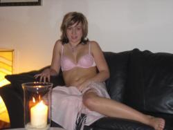 Girlfriend pose in underwear at home 16/52