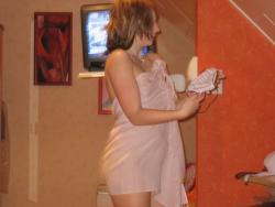 Girlfriend pose in underwear at home 52/52