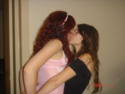 Young amateur lesbians 3/42