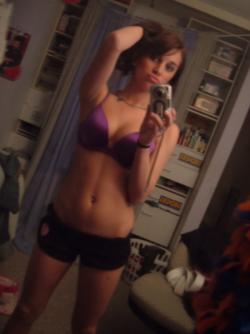 Selfshots - teen girl 4/75