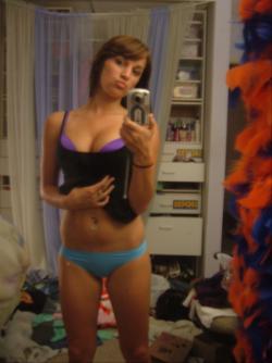 Selfshots - teen girl 45/75