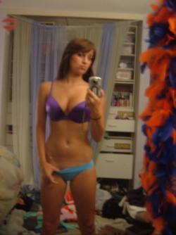 Selfshots - teen girl 47/75