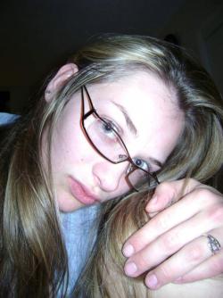 American girl likes cumshots and masturbating  14/45