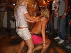 Pikotop - hot naked girls at party 80/197