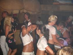 Pikotop - hot naked girls at party 146/197
